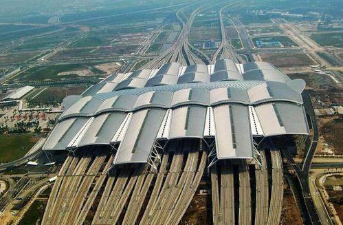 中国最大的火车站是在哪里